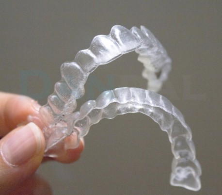 HealTech - Clear Aligners