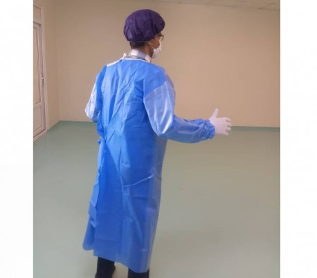 Fluid Resistant Dental Gown