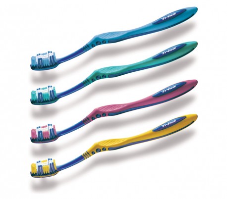 Trisa - Flexible Head TRIO Brush