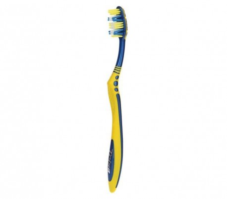 Trisa - Flexible Head Quattro Brush