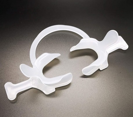 Matte C-Shape Cheek Retractor with Handle