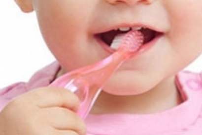 نکته های مهم برای مراقبت از دندان های شیری کودکان